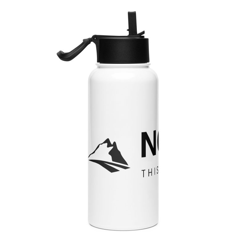 Stainless steel water bottle with a straw lid - Image 4